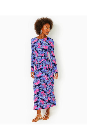 
            
                Load image into Gallery viewer, Bryson Maxi Dress - Low Tide Navy - Its Ofishell
            
        