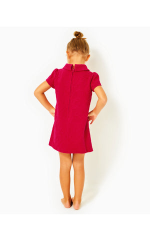 
            
                Load image into Gallery viewer, Girls Mini Daisee Shift Dress - Poinsettia Red - Knit Pucker Jacquard
            
        