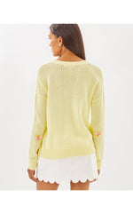 (取寄) リリー ピュリッツァー レディース テンスリー セーター Lilly Pulitzer women Tensley Sweater Heathered Lemon Chiffon Bee Embroidery Lilly Pulitzer Women's Tensley Sweater, Heathered Lemon
