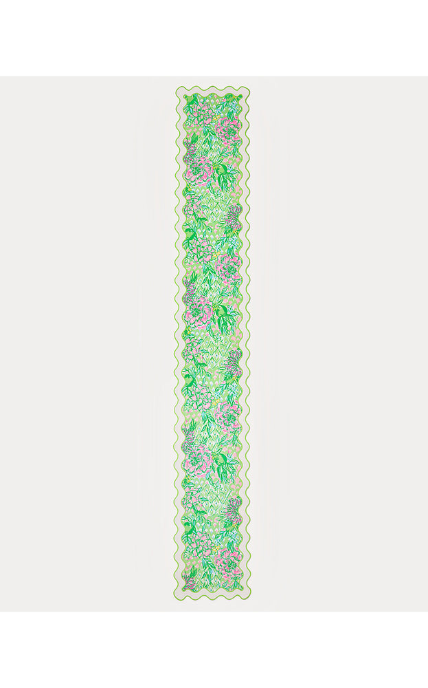 Printed Scalloped Table Runner - Fauna Green - Lime Feeling Good Scallop Runner