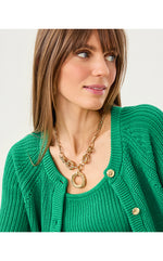 Chevs Kiss Necklace - Gold Metallic