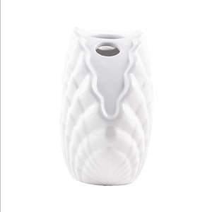 Vase, Shell