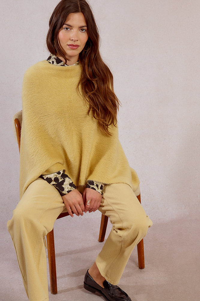 Ladies Knitted Poncho - Beige