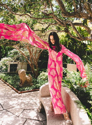 Madelyn Silk Boat Neck Maxi Caftan - Parigi Pink Shes So Fly Metallic Clip