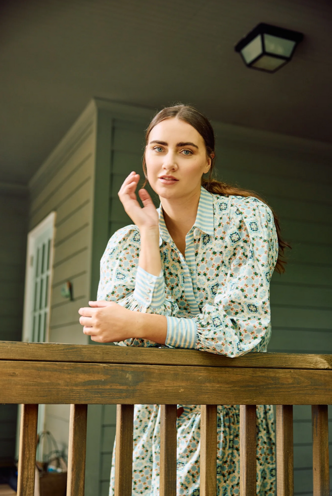 Laura Long Sleeve Dress - Quatrefoil Blue & Ivory